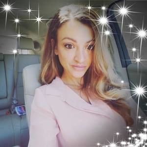 Meet your Posher, Beth